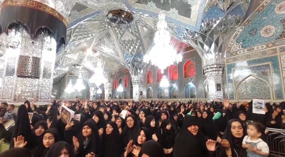 مراسم وداع با پیکر شهیدان جنایات رژیم صهیونستی در رواق امام خمینی (ره) حرم مطهررضوی