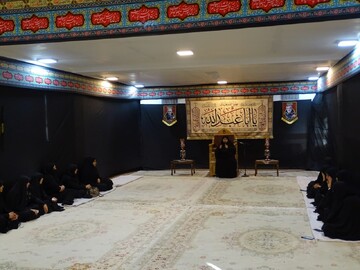 معارف دین را در سبک زندگی عملی پیاده کنیم