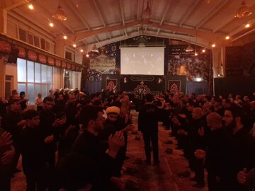 تصاویر/ برنامه شب سوم عزاداری ستاد برگزاری نمازجمعه و حوزه علمیه شهرستان مرند