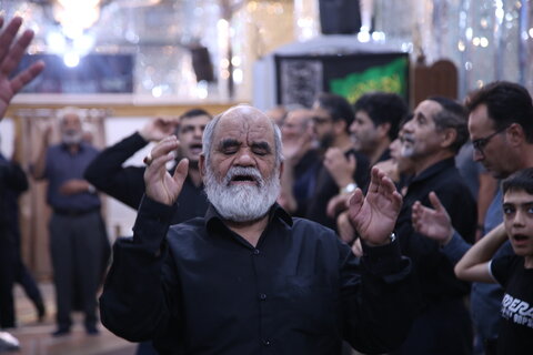 تصاویر| مراسم عزاداری شب چهارم محرم در حرم مطهر سیدعلاالدین حسین(ع)