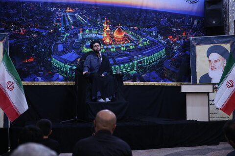 تصاویر| مراسم عزاداری شب چهارم محرم در حرم مطهر سیدعلاالدین حسین(ع)