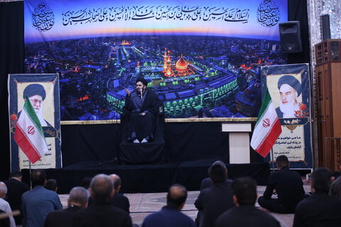 تصاویر| مراسم عزاداری شب چهارم محرم در حرم مطهر سیدعلاالدین حسین(ع)