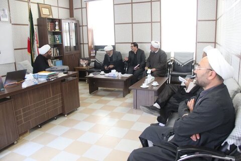 تصاویر / جلسه مقدماتی کمیته همکاریهای حوزه علمیه قزوین  و آموزش و پرورش