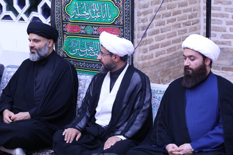 مراسم روضه خوانی روز چهارم محرم در مدرسه علمیه شفیعیه یزد