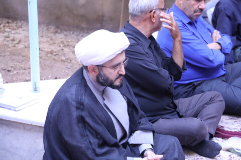 مراسم روضه خوانی روز چهارم محرم در مدرسه علمیه شفیعیه یزد