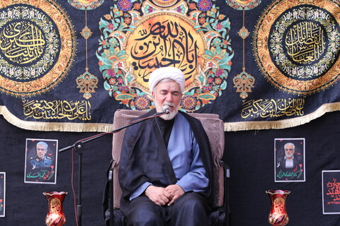 مراسم روضه خوانی روز چهارم محرم در مدرسه علمیه شفیعیه یزد