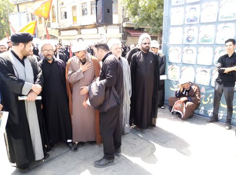 حضور روحانیون در تشییع پیکر شهید سپهبد علی شادمانی