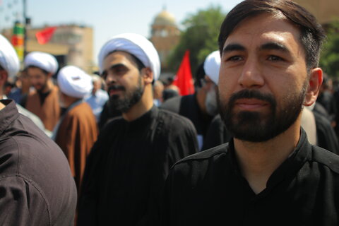 حضور روحانیون در تشییع پیکر شهید سپهبد علی شادمانی