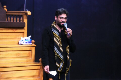 تصاویر / عزاداری دهه اول محرم در هیئت یادگاران امام(ره) اصفهان