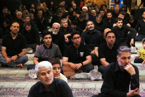 تصاویر / عزاداری دهه اول محرم در هیئت یادگاران امام(ره) اصفهان