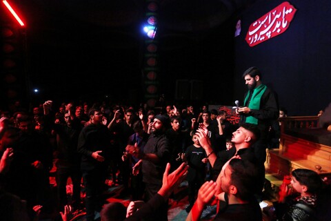 تصاویر / عزاداری دهه اول محرم در هیئت یادگاران امام(ره) اصفهان