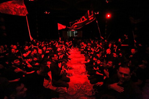 تصاویر / عزاداری دهه اول محرم در هیئت یادگاران امام(ره) اصفهان