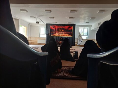 تصاویر/ مراسم عزاداری محرم الحرام در مدرسه علمیه زینب کبری (س) ارومیه