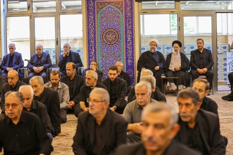 تصاویر | حضور نماینده ولی فقیه در استان آذربایجان شرقی در هیئات حسینی تبریز