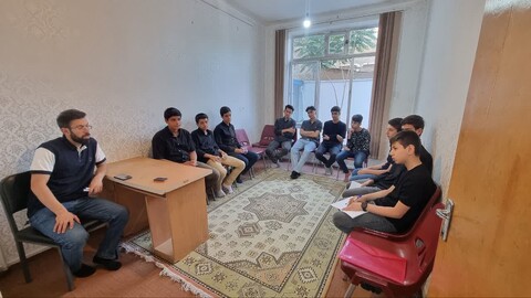 تصاویر/ شروع کلاس های مهارتی طرح تابستانی فصل رویش۴ در حوزه علمیه مرند