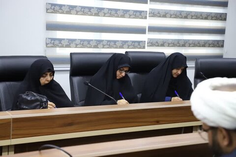 تصاویر/ جلسه مدیران حوزوی حوزه علمیه کردستان با گروه تبلیغی عمار یاسر کامیاران