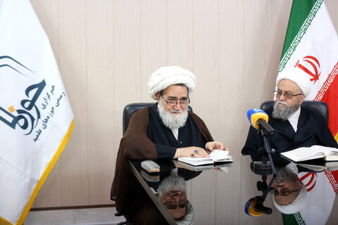 تصاویر/ نشست بررسی «حکم محارب در فتوای مراجع معظم تقلید» در حمایت از رهبری و مرجعیت دینی