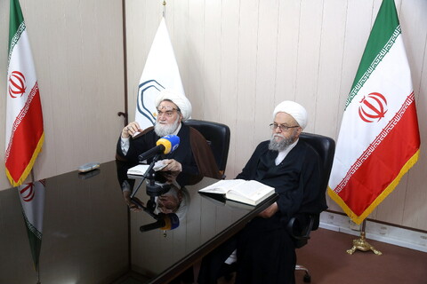 تصاویر/ نشست بررسی «حکم محارب در فتوای مراجع معظم تقلید» در حمایت از رهبری و مرجعیت دینی