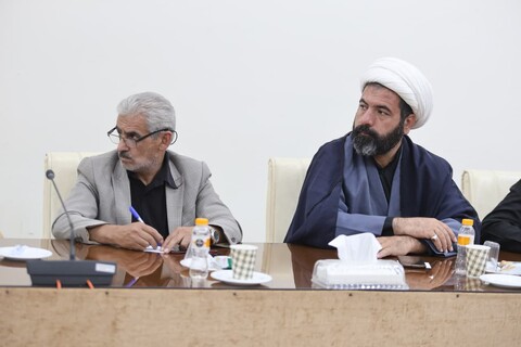 تصاویر / نشست مشترک مسئولان هیئت‌‎های حسینی با فرمانده انتظامی همدان