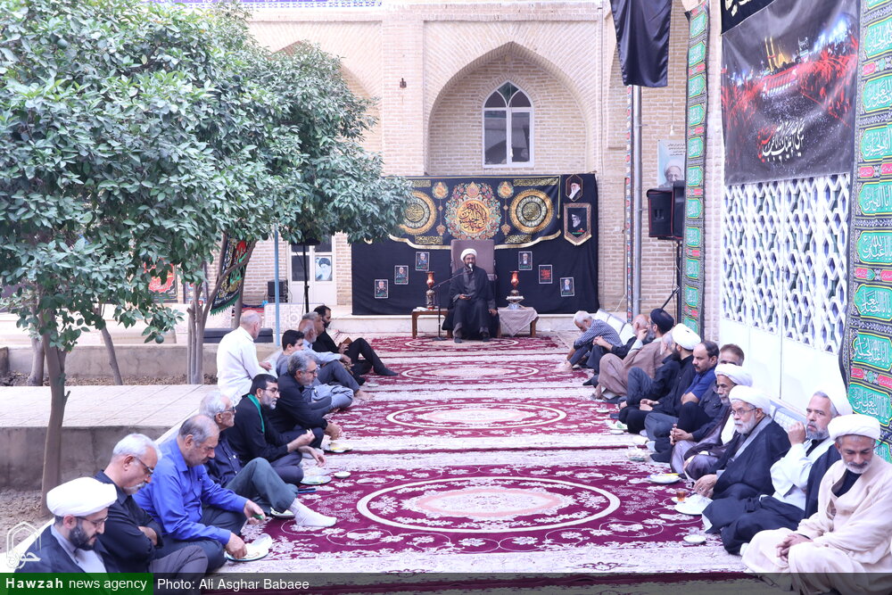تصاویر/ مراسم روضه خوانی روز چهارم محرم در حوزه علمیه یزد