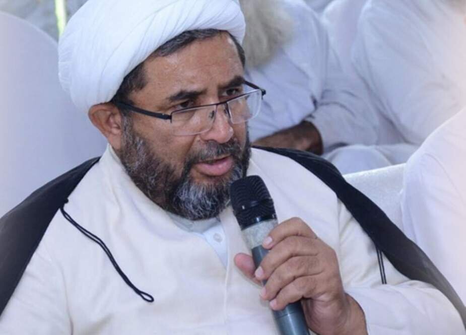 ट्रम्प; शालीनता और सभ्यता से दूर असंयमित भाषा का प्रयोग कर रहा हैं: मौलाना आरिफ वाहिदी