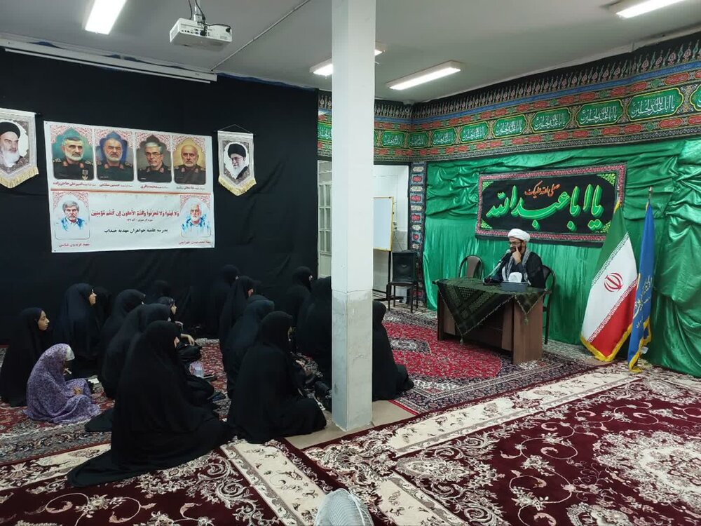 مقاومت مظلومانه رمز بقای اسلام و پیروزی امروز سرداران ما است