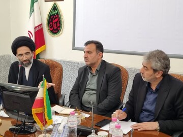 آموزش و پرورش باید قدر و جایگاه خود را بداند