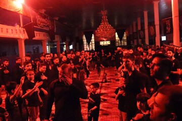 تصاویر/ مراسم سوگواری شب پنجم محرم در شاهین دژ