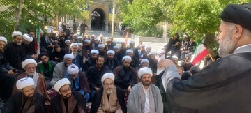 فیلم | تجمع روحانیون بروجرد در حمایت از رهبر معظم انقلاب و مراجع عظام تقلید و رزمندگان جبهه مقاومت