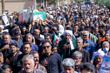 تصاویر/ تشییع شهید اسماعیل نادی در سربیشه