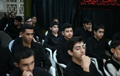 تصاویر| حضور سرپرست دفتر سیاسی اجتماعی حوزه های علمیه کشور در مرکز دارالحفظ آل یاسین شیراز