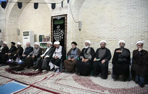 تصاویر| مراسم سوگواری و عزاداری چهارمین روز محرم به میزبانی نماینده ولی فقیه در فارس در مسجد شهدای شیراز