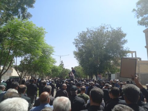 تصاویر/تشییع پیکر شهید انصاری در خمین