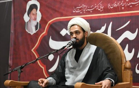 تصاویر| حضور نوجوانان و هیئت عزاداری حضرت علی اکبر(ع) قشقایی ها در مراسم عزاداری به میزبانی نماینده ولی فقیه در فارس