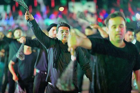 تصاویر/ عزاداری مردم شهرستان شوط برای امام حسین  (ع)