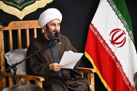 تصاویر/ شصت و پنجمین جلسه از سلسله جلسات تفسیر قرآن کریم در خوی