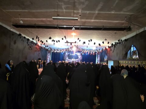 تصاویر/ عزاداری شب های محرم در حسینیه هلال رضوی ارومیه