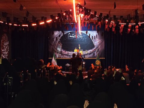 تصاویر/ عزاداری شب های محرم در حسینیه هلال رضوی ارومیه