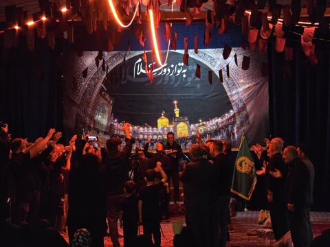 تصاویر/ عزاداری شب های محرم در حسینیه هلال رضوی ارومیه