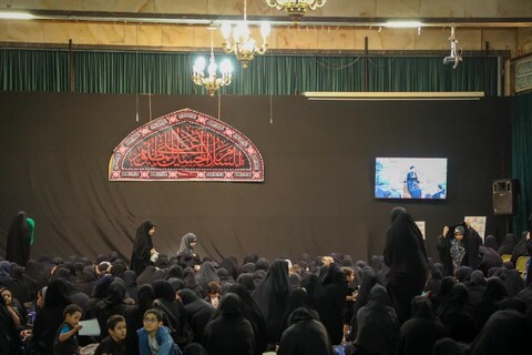 برگزاری مراسم عزاداری حضرت سیدالشهدا(ع) در هیئت رزمندگان اسلام یزد