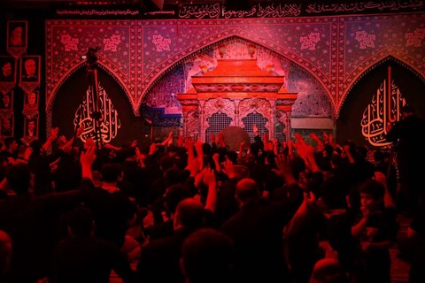 برگزاری مراسم عزاداری حضرت سیدالشهدا(ع) در هیئت رزمندگان اسلام یزد