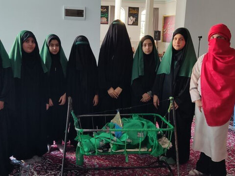 تصاویر/ گردهمایی کودکان عاشورایی در شهر سریش آباد