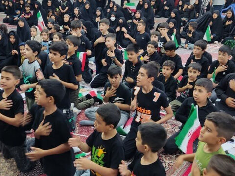 تصاویر/ گردهمایی کودکان عاشورایی در شهر سریش آباد