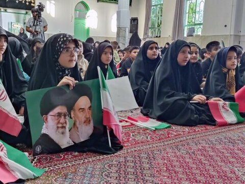 تصاویر/ گردهمایی کودکان عاشورایی در شهر سریش آباد