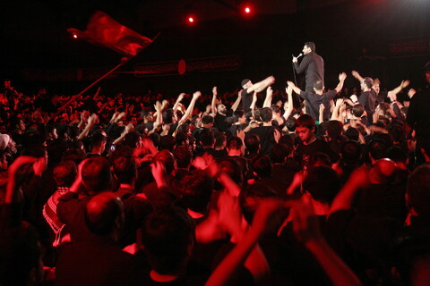 تصاویر/ عزاداری دهه اول محرم هیئت متوسلین به حضرت علی اصغر(ع) در مجموعه خانه مهندس قم