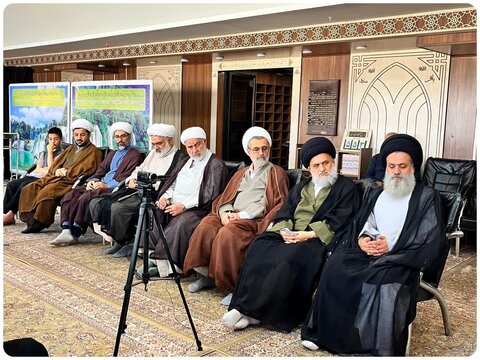 دیدار مدیریت و اساتید مدرسه علمیه امام خمینی(ره) گرگان با آیت الله راشد یزدی در مشهد مقدس