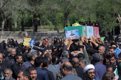 تشییع شهید اسماعیل نادی در سربیشه