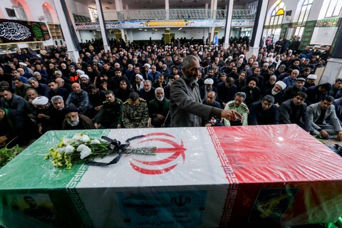 تصاویر| مراسم وداع با شهید مدافع اقتدار ملی در سربیشه