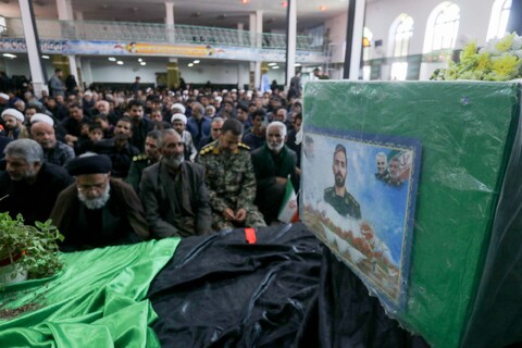 تصاویر| مراسم وداع با شهید مدافع اقتدار ملی در سربیشه