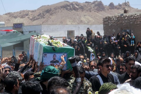 تصاویر| مراسم تشییع و تدفین شهید اقتدار ملی در روستای چاه خو سربیشه